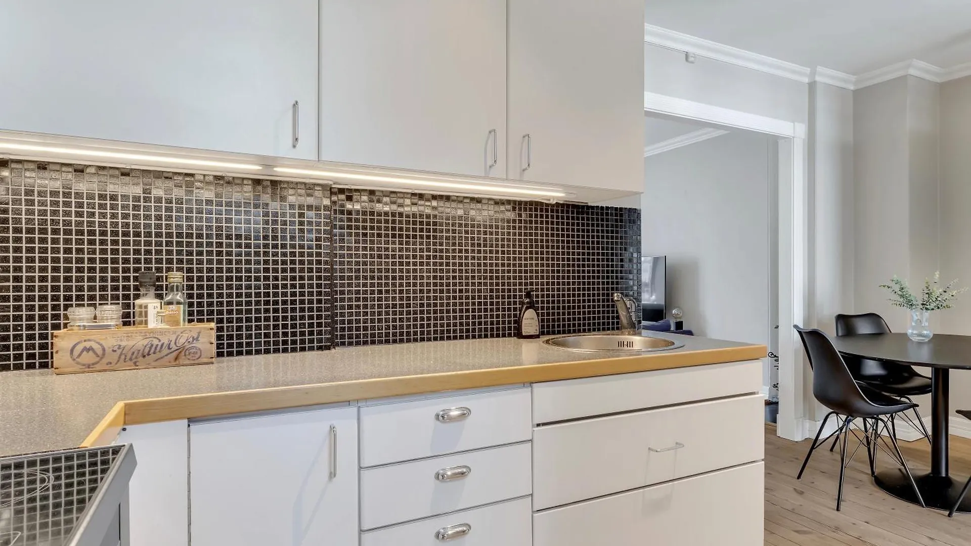 Classic Bergen Apartment Peaceful Space In The City Center Norvège